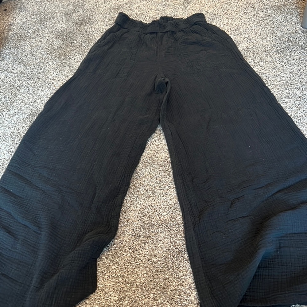 Aerie, Medium Pool to party black pants